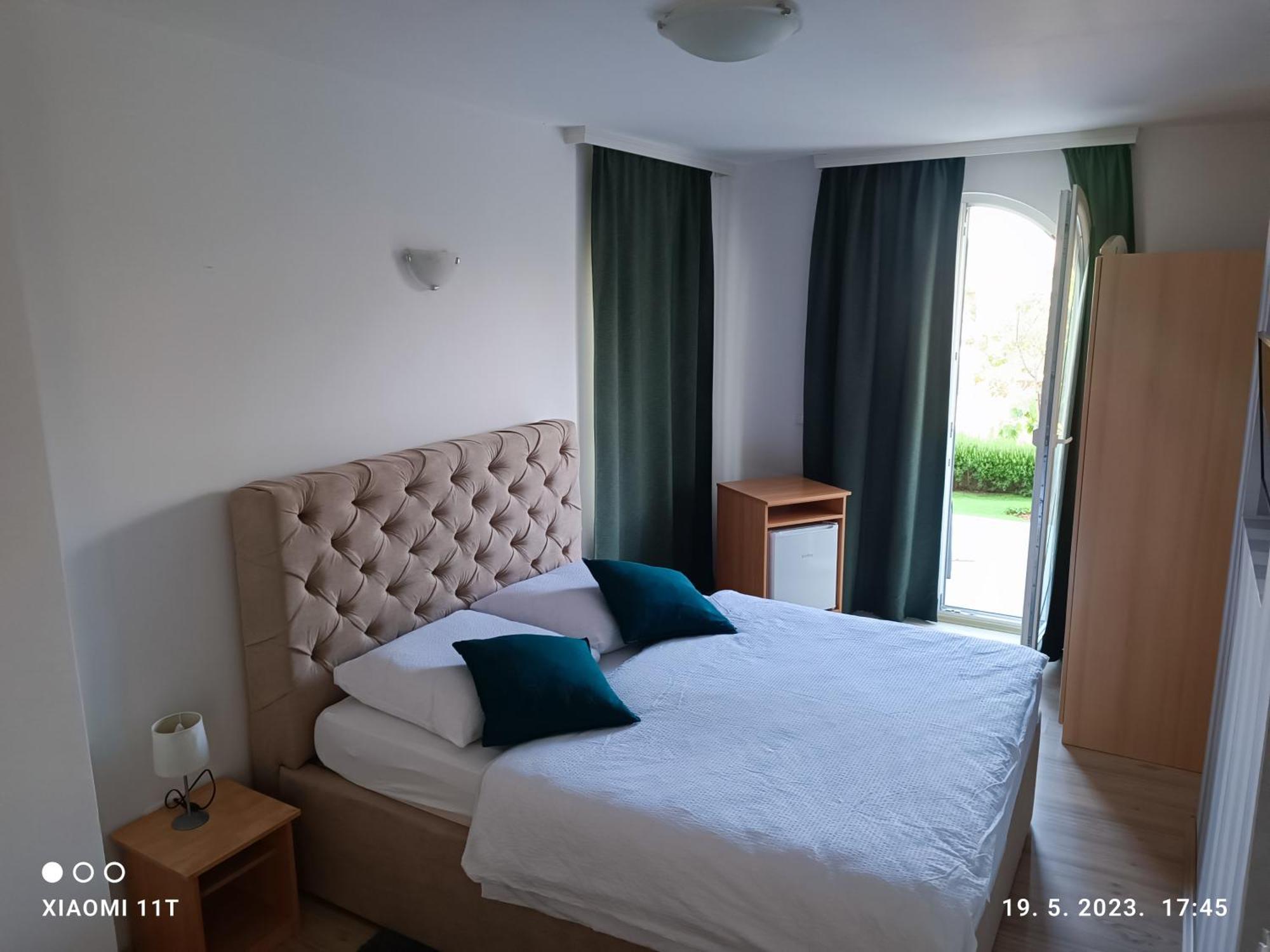 Marko Rooms Krk Town Habitación foto